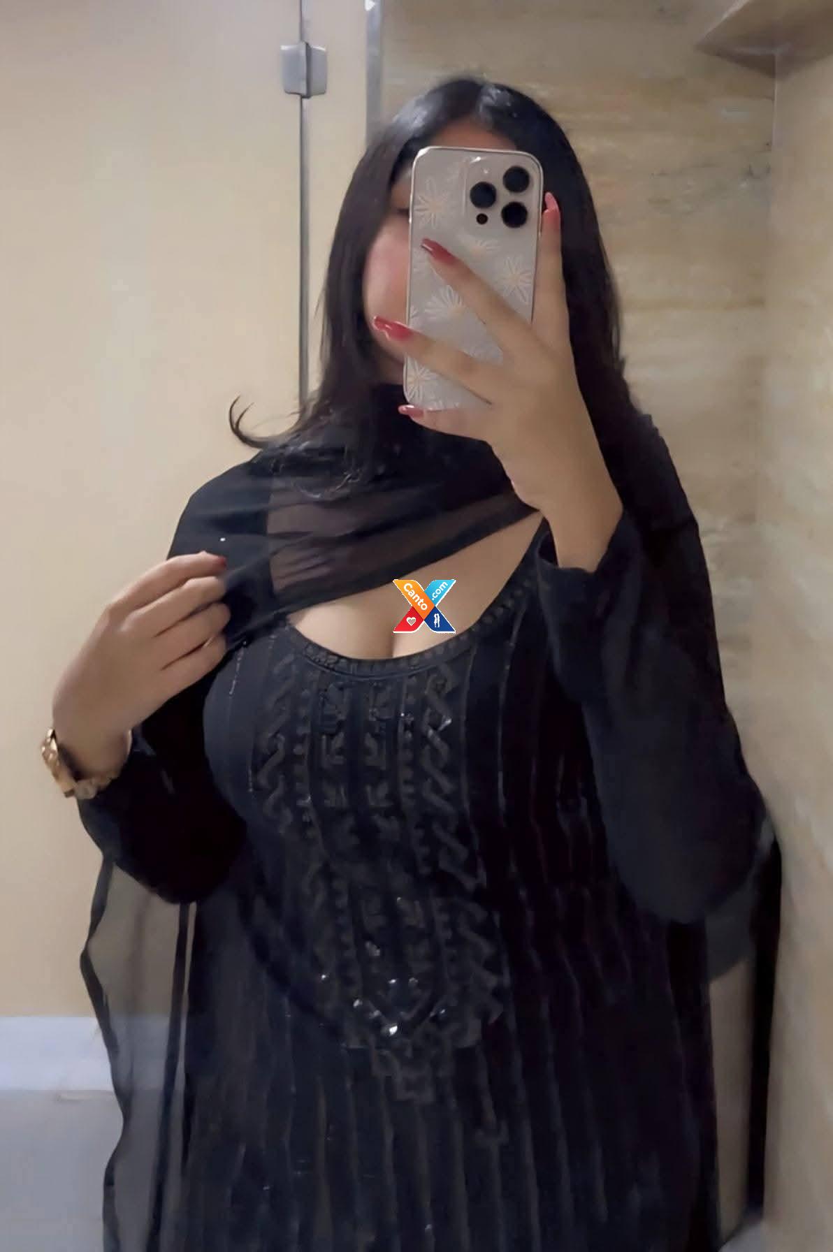 1000238696