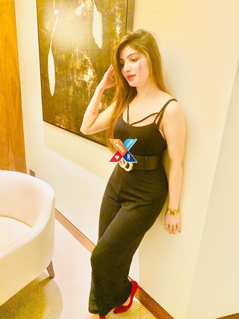 Kiran-cam-fun-real-what-app-03098768035-voice-call-and-sexy-chat